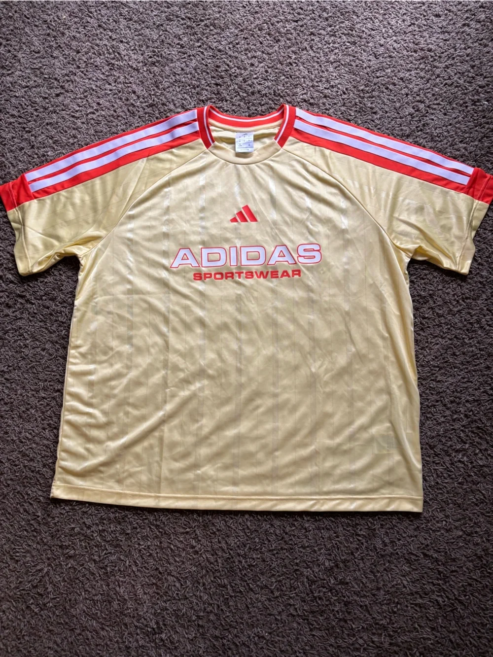 adidas sportswear athletic soccer jersey Tee size XL